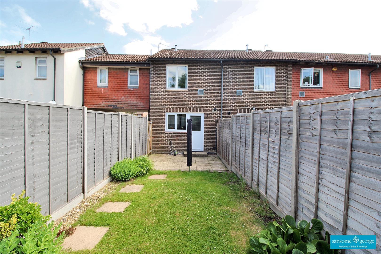 Charlville Drive, Calcot, Reading